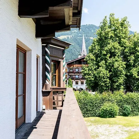 Guest house Center